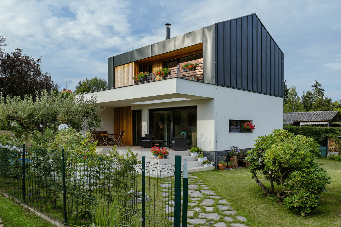 vaclavnovakcom_studio ma_cercany 12